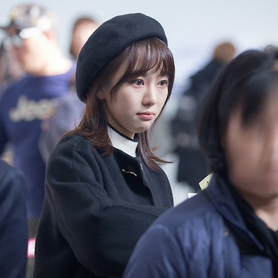 161111 김포공항 AOA 민아 설현 초아 유나