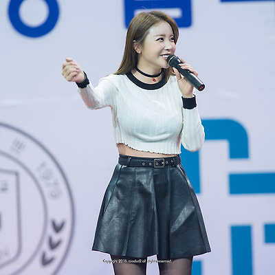 홍진영, 인제대학교 입학식 축하무대  #3