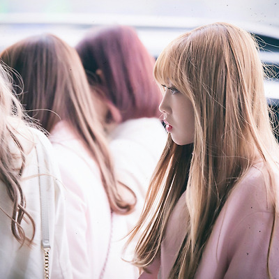160408 김포공항 출국 러블리즈