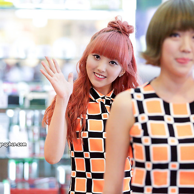 [PHOTO] 130607 천안 핫트랙스 헬로비너스 팬싸인회 by Girls Grapher
