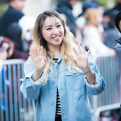 170421 뮤직뱅크 출근길 공민지 플로우식