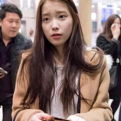151221 인천공항 입국 아이유 직찍 by 스피넬