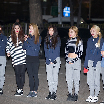 [PHOTO] 160226 뮤직뱅크 Part.1 by Girls Grapher