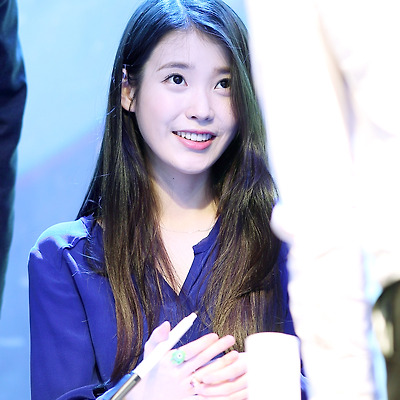 [2015.11.06] 아이유 CHAT-SHIRE 발매 기념 팬싸인회 직찍2 by eyephoto