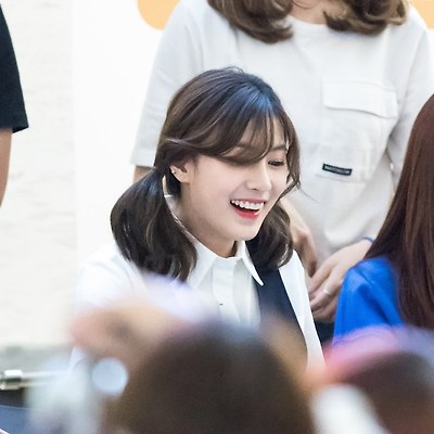 [16.05.09] 에이핑크 Photo book 발매기념 여의도 팬사인회 오하영 직찍 by 너렛비