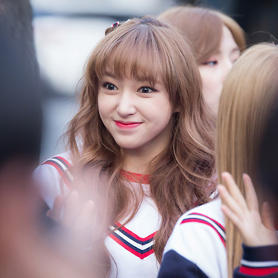 160325 뮤직뱅크 출근길 우주소녀 성소 보나