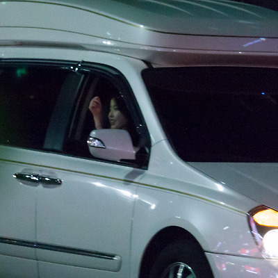 141102 인기가요 아이유 퇴근