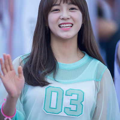 구구단 (gugudan), 부산 팬사인회