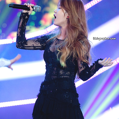 [PHOTO] 131013 2013 서울다문화축제 - 아이유 by 1st Holic