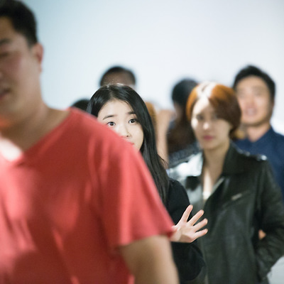 140929 나의사랑 나의신부 시사회 아이유 퇴근길 by 미스터신iu