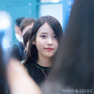 [150830] 인천공항 입국 아이유 직찍 by 달빛마차