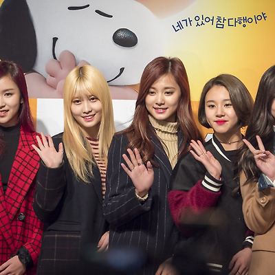 20151216 트와이스 스누피 시사회 (10p)