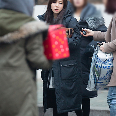 140117 뮤직뱅크 출근길 AOA 민아, 유나 직찍