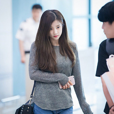 160808 인천공항 입국 에이핑크