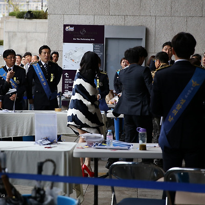 141021 제 69주년 경찰의 날 기념행사 출근, 퇴근길 by 미스터신iu
