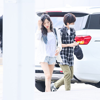 170609 인천공항 태연 출국 직찍