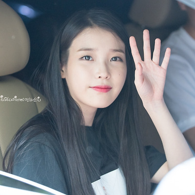 150616 프로듀사 퇴근길 아이유 직찍 by 미스터신iu