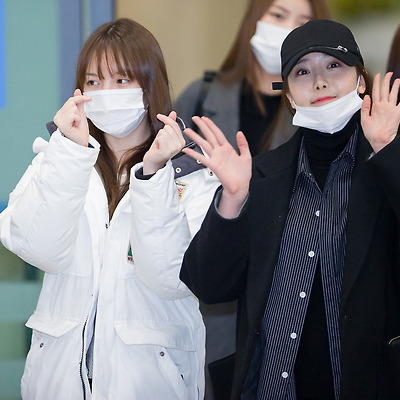 [PHOTO] 161203 여자친구 인천공항 입국 by Girls Grapher