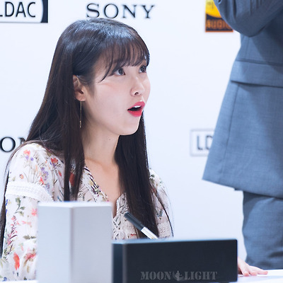 [160725] 소니 팬사인회 아이유 직찍 by 달빛마차