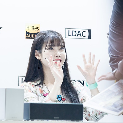 [16.07.25] 여의도 IFC몰 소니코리아 아이유 팬사인회 직찍 Part-2 by NaDia