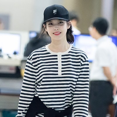 [15.09.13] 인천공항 아이유 입국길 직찍 by NaDia