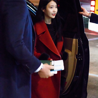 160122 김포공항 아이유 일본 출국 직찍