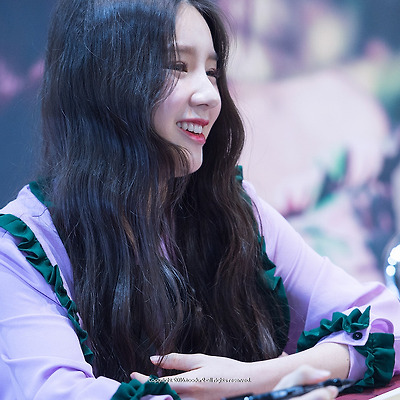이달의 소녀, 희진(HEEJIN): 부산팬사인회