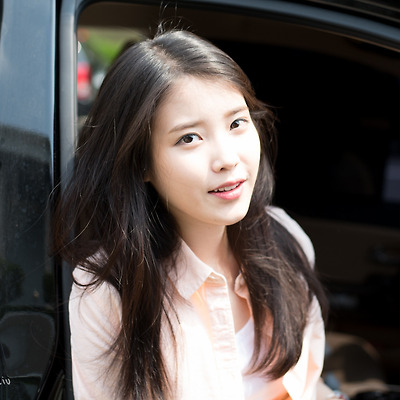 150514 아이유 출퇴근 by 미스터신iu