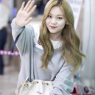 2017.05.20 김포공항 출국 엄지 Pic 1