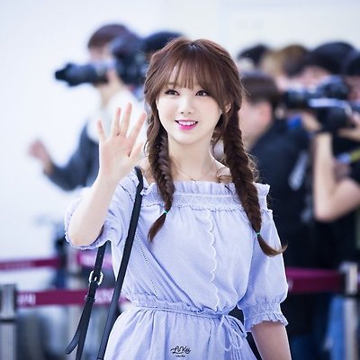 김포공항 러블리즈 케이 고화질 사진 4장 - Likei