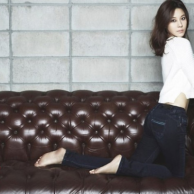 김하늘 까레라진 청바지화보 4P