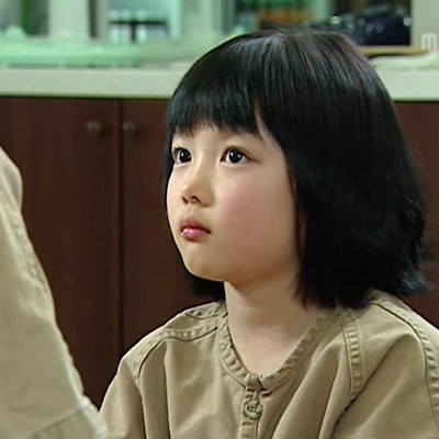 아역배우 출신 김유정, 어린시절사진들