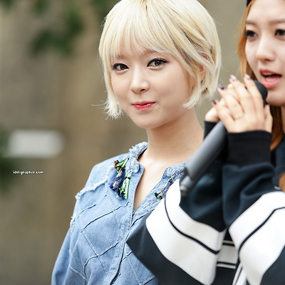 [PHOTO] 140912 명동 스베누 팬사인회 - AOA 초아 Part.2 by Girls Grapher
