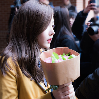 [PHOTO] 170207 서울 공연예술고등학교 졸업식 - 여자친구 by Girls Grapher