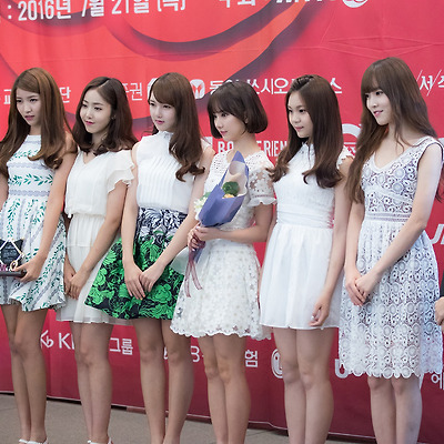 [PHOTO] 160721 MTN 시상식 - 여자친구 by Girls Grapher