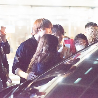 150427 아이유 퇴근길 by 미스터신iu