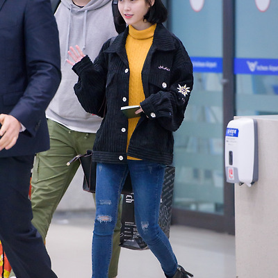 170109 인천공항 입국 아이유 직찍 by 스피넬