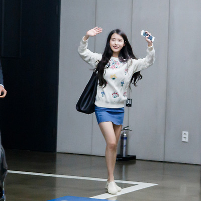 151023 한떨기 스물셋 아이유 퇴근길