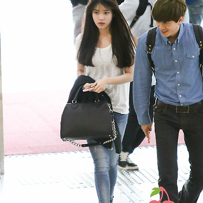 130522 아이유 김포공항 출국 직찍 by 글라라