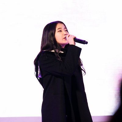 [14.12.27] 신촌 이슬로 페스티벌 아이유 직찍 Part-1 by NaDia