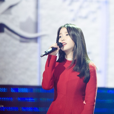 141126 한중가요제 아이유 사진 by 미스터신iu