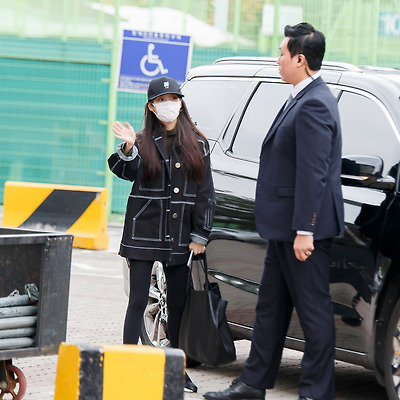 151122 챗셔 전국투어 서울 둘째날 출근 직찍