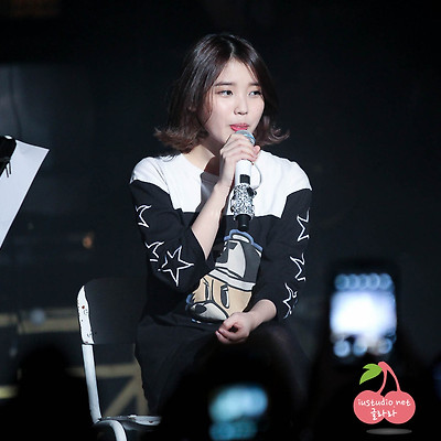 131201 아이유 부산모던타임즈콘서트 리앵콜직찍 by 글라라