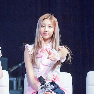 러블리즈 무쌍 눈웃음 매력녀