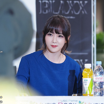 [PHOTO] 140209 영풍문고 김포공항점 팬사인회 - 레인보우 블랙 part.1 by cameratest