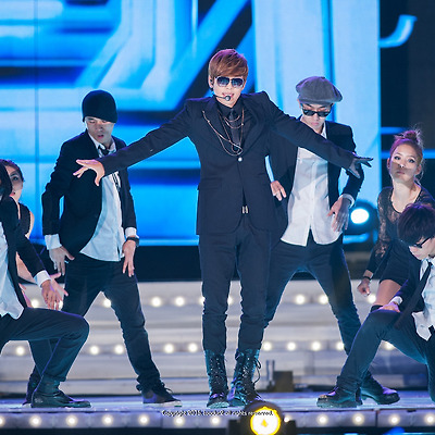 세븐(SE7EN)