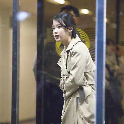 170425 스케치북 아이유 퇴근 직찍