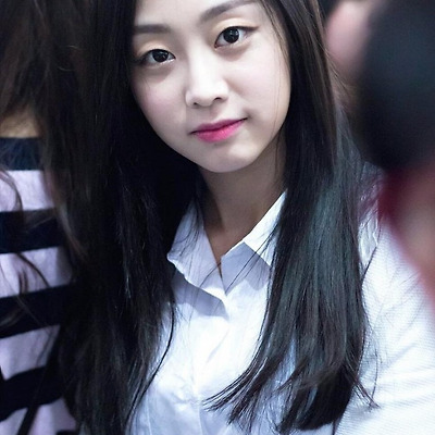 러블리즈 서지수 그렇게 처다보기 있기 없기