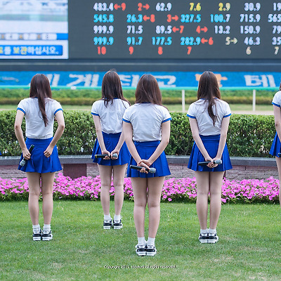여자친구 (GFRIEND), 렛츠런파크 부산경남 #1