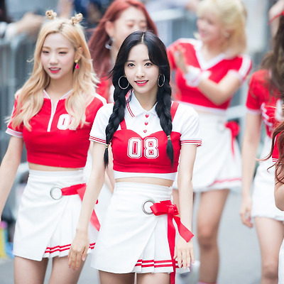 170609 뮤직뱅크 출근길 우주소녀 보나
